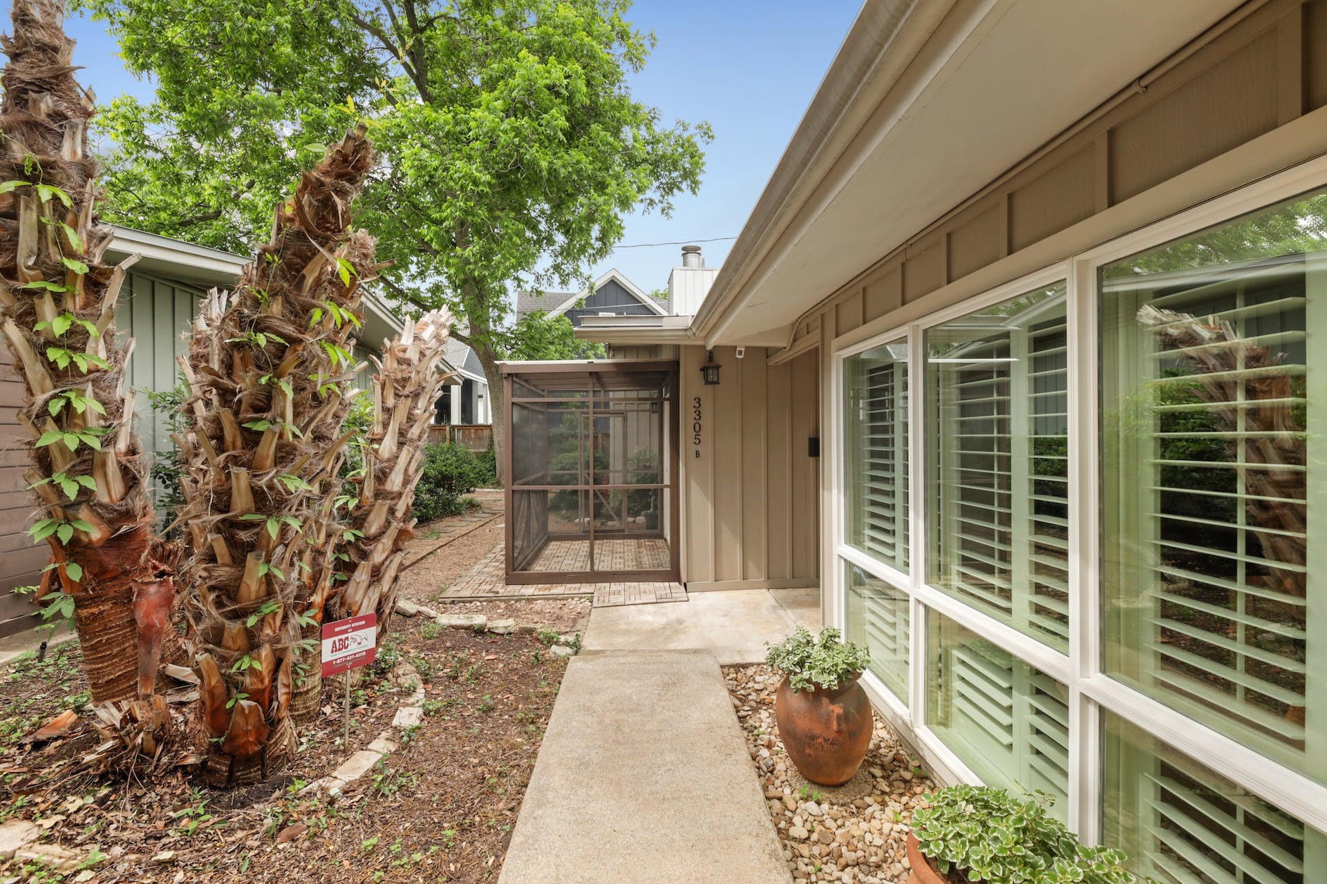3305 Windsor Road, Unit B Austin, TX 78703 - Photo 1 of 1 front walk way towards front door