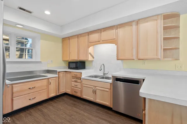 $224,900 | 4694 Stansbury Lane, Indianapolis, IN 46254