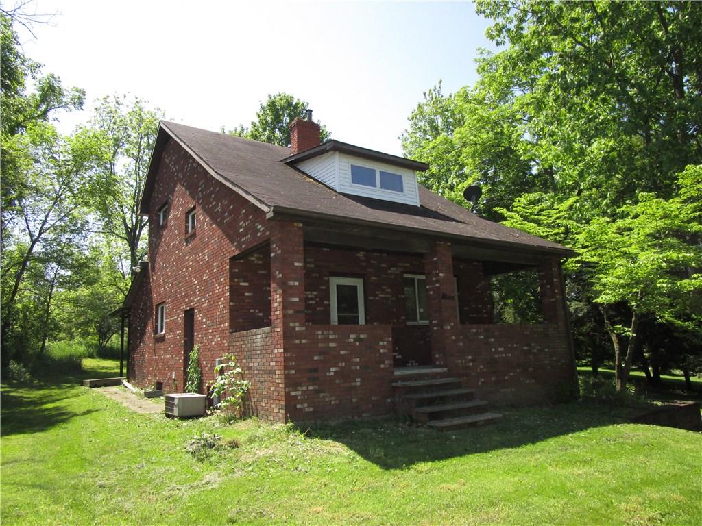 1768 Eastbrook Road New Castle, PA 16101 - Photo 1 of 16