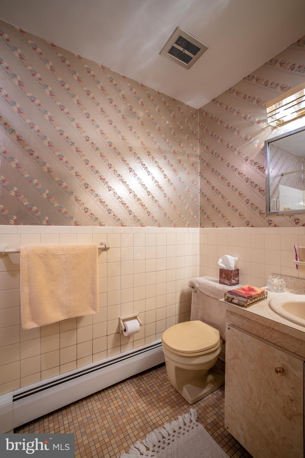 530 Andrew Road Huntingdon Valley, PA 19006 - Photo 19 of 33 Gallery Image 19