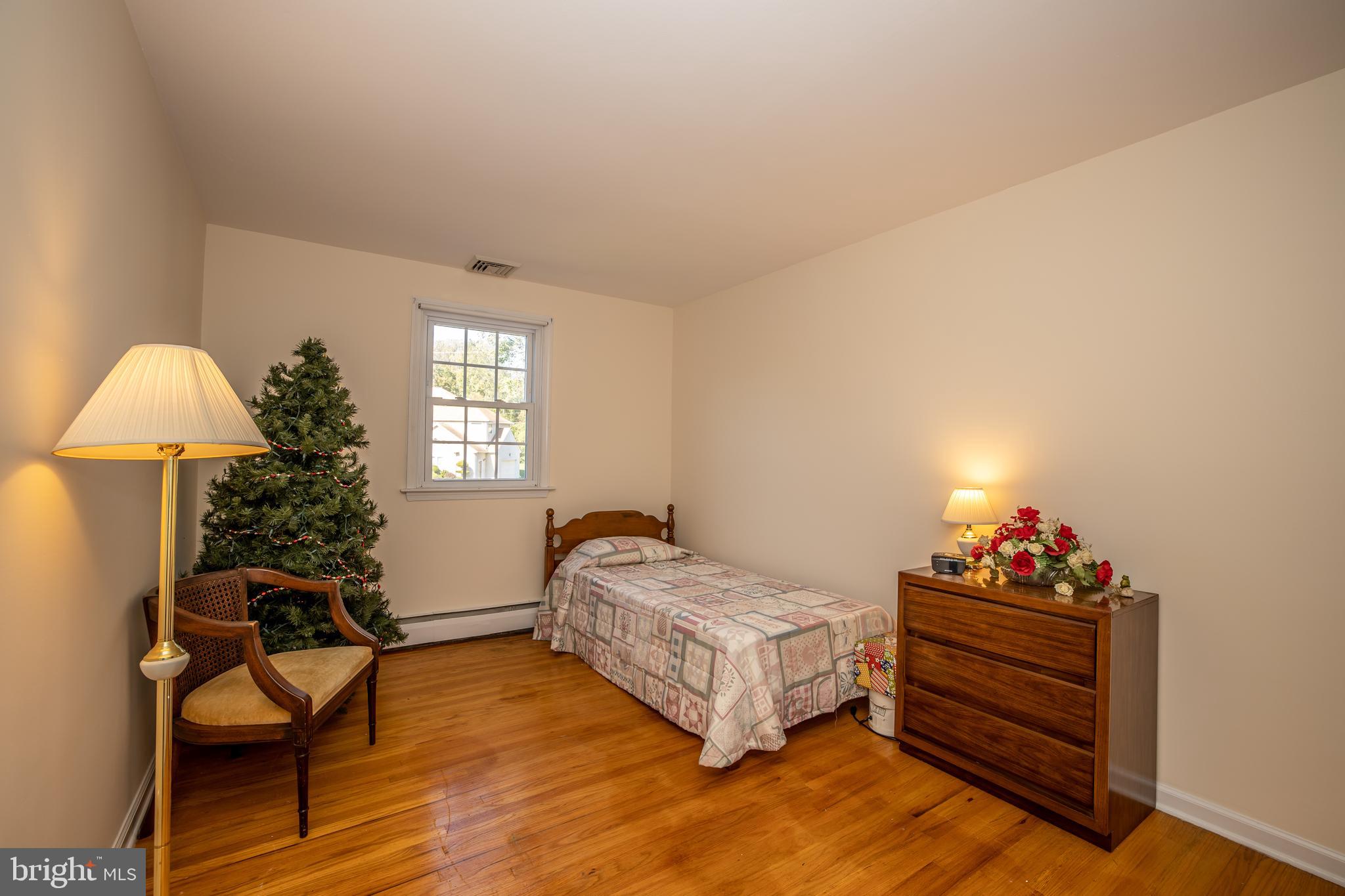 530 Andrew Road Huntingdon Valley, PA 19006 - Photo 27 of 33 Gallery Image 27
