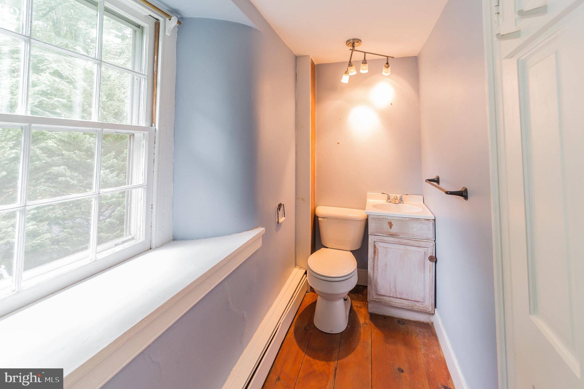 416 County Park Road Pottstown, PA 19465 - Photo 20 of 37 Bathroom-off of bedroom 3