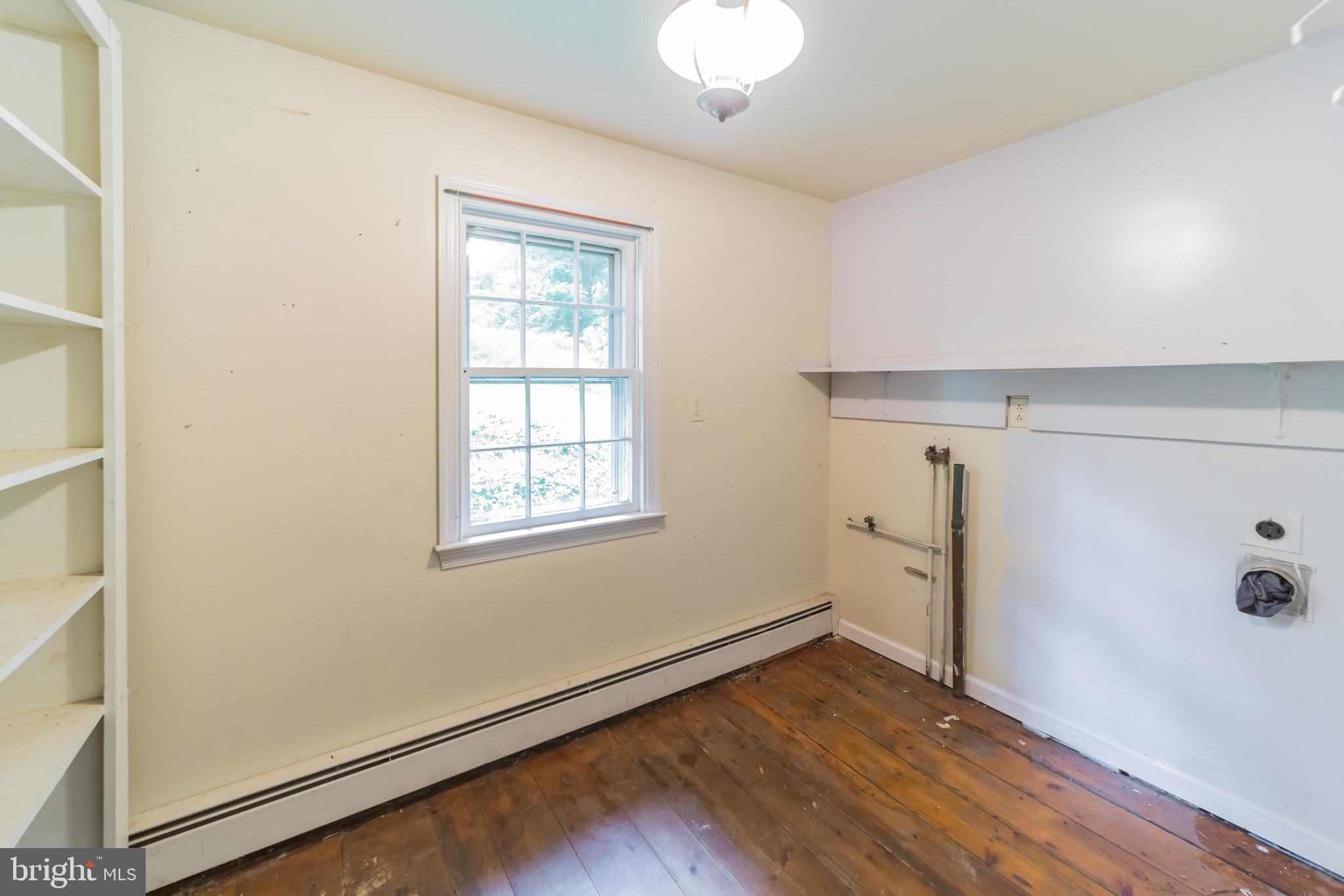 416 County Park Road Pottstown, PA 19465 - Photo 21 of 37 Laundry Room-1st floor off of kitchen