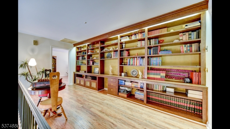 89 Pocono Road Denville, NJ 07834 - Photo 24 of 44