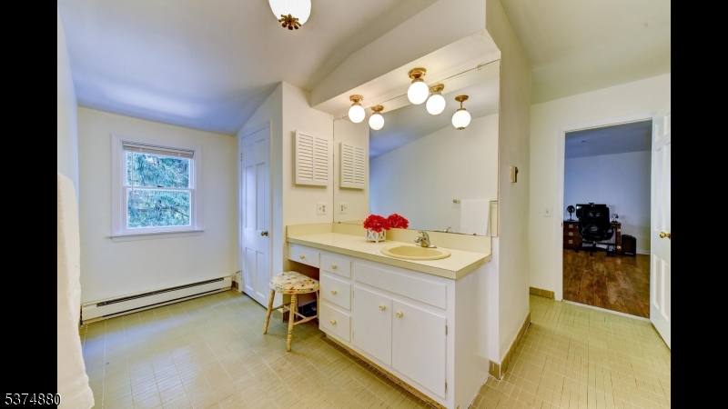 89 Pocono Road Denville, NJ 07834 - Photo 27 of 44