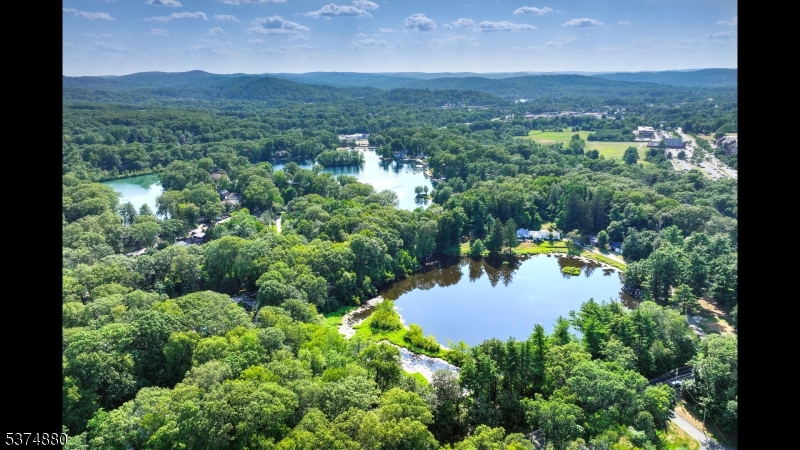 89 Pocono Road Denville, NJ 07834 - Photo 40 of 44