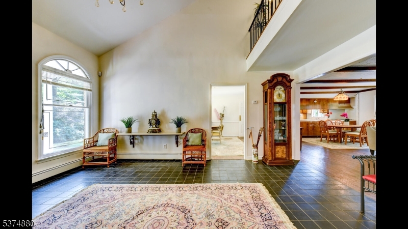 89 Pocono Road Denville, NJ 07834 - Photo 4 of 44