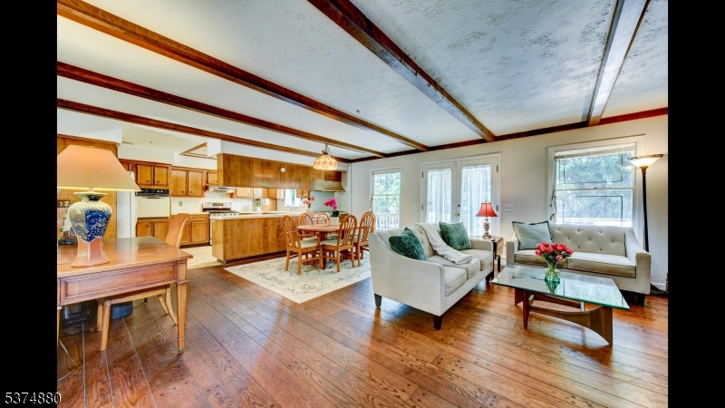 89 Pocono Road Denville, NJ 07834 - Photo 6 of 44