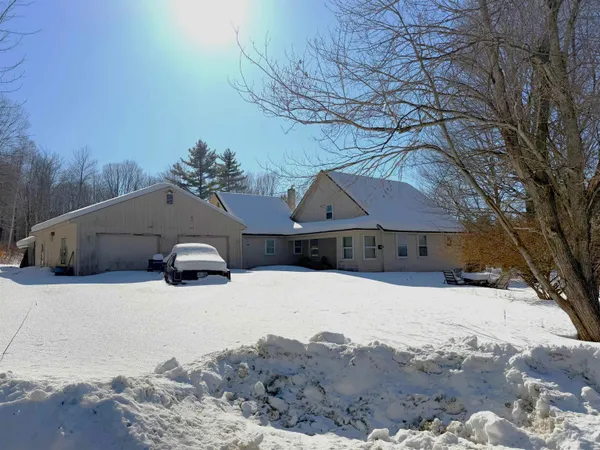 $549,000 | 116 Smith Pond Road, Enfield, NH 03748