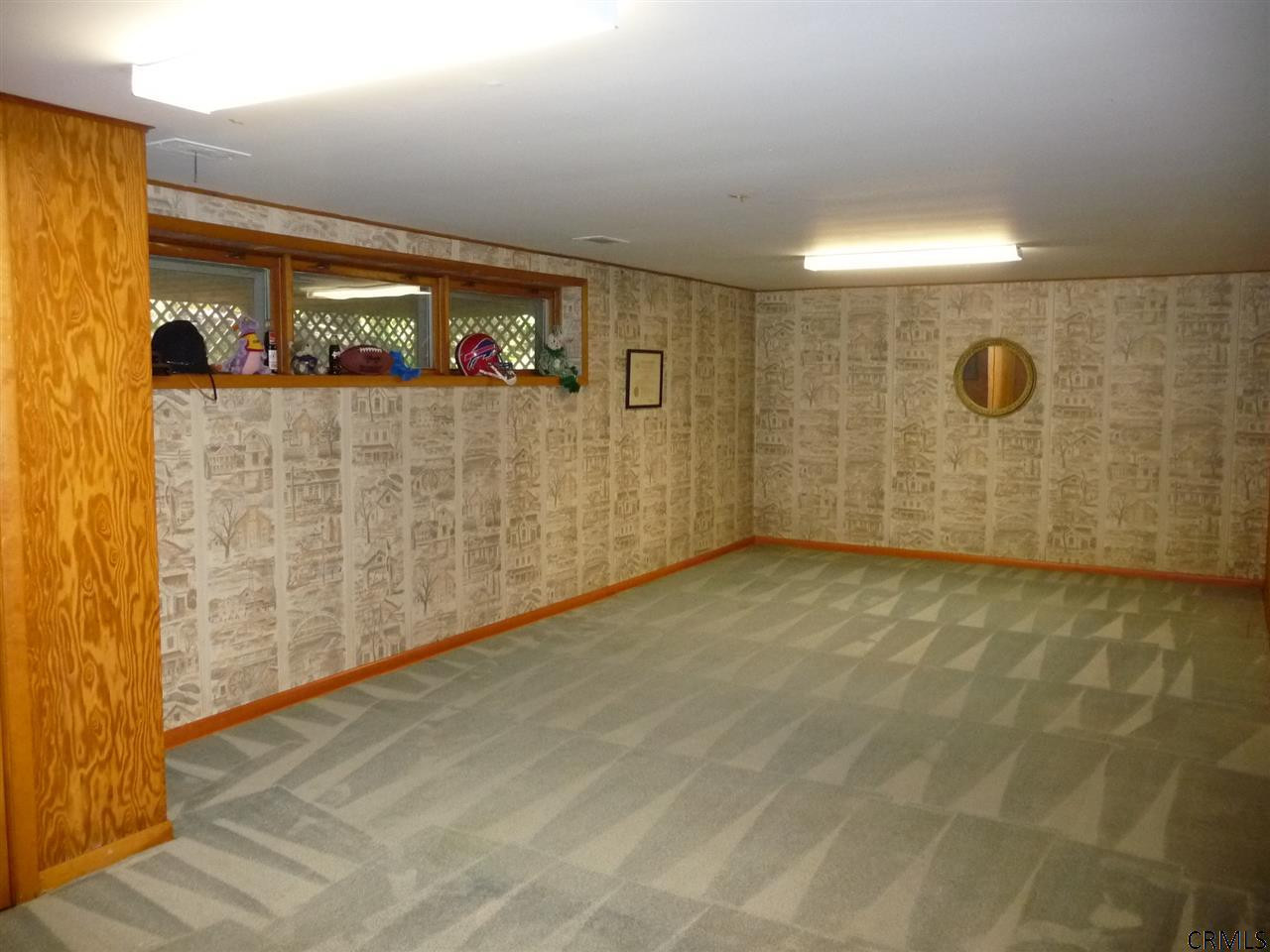 1366 Rowe Road Niskayuna, NY 12309 - Photo 22 of 25 Photo 22