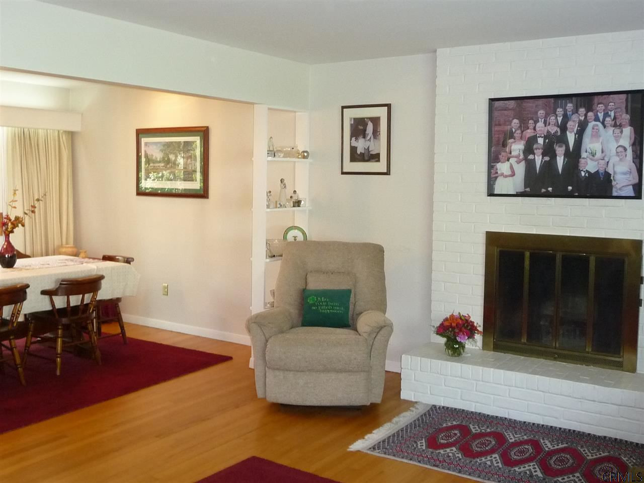 1366 Rowe Road Niskayuna, NY 12309 - Photo 5 of 25 Photo 5