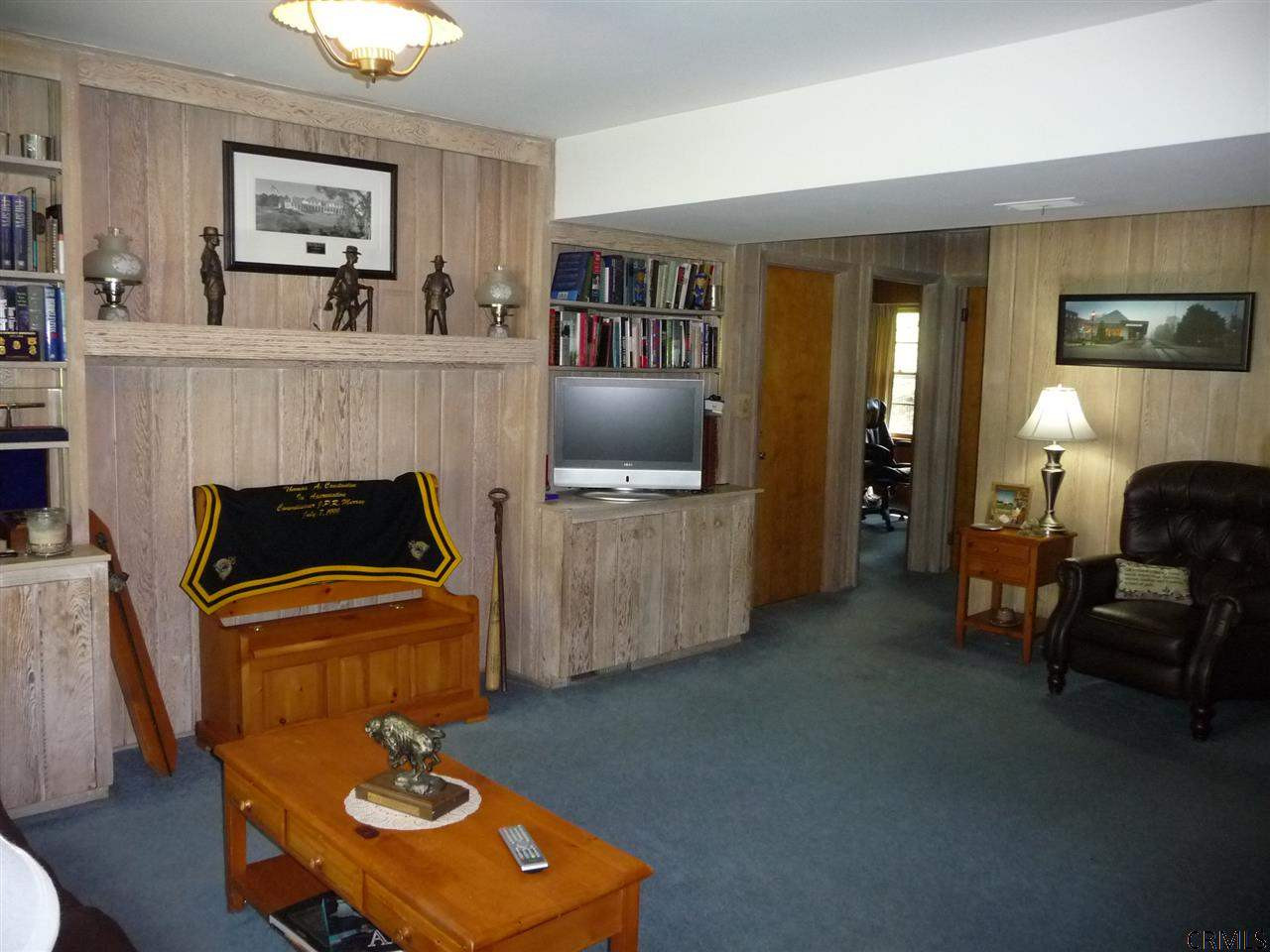 1366 Rowe Road Niskayuna, NY 12309 - Photo 9 of 25 Photo 9