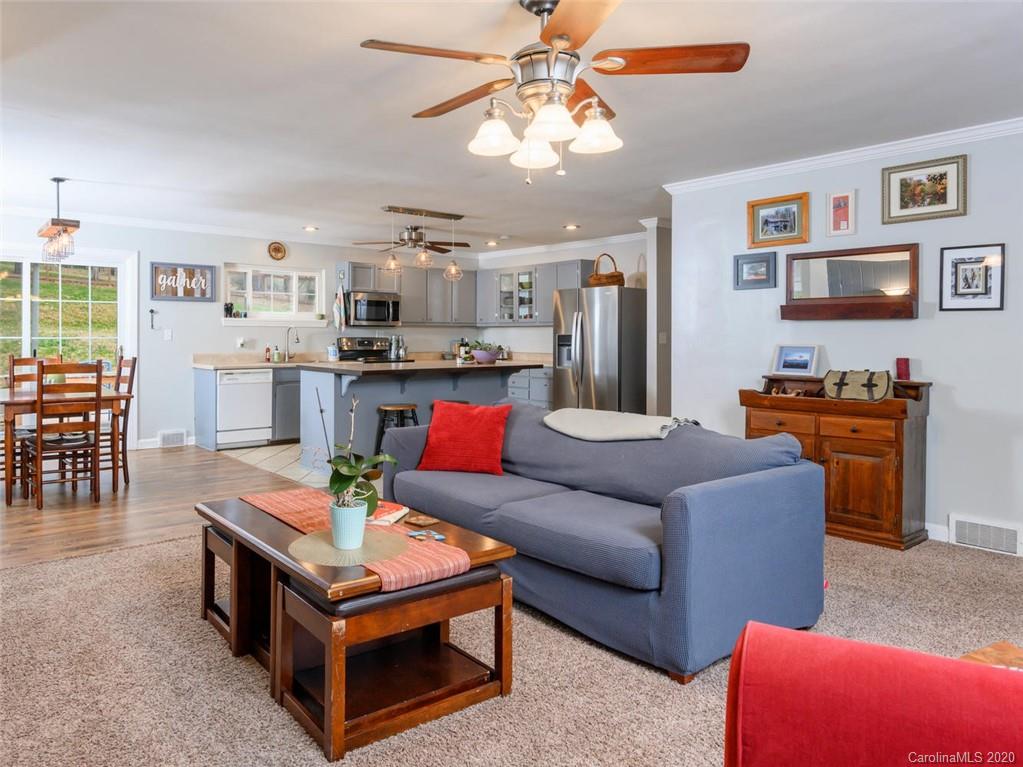75 Wendover Road Asheville, NC 28806 - Photo 11 of 26 Gallery Image 11