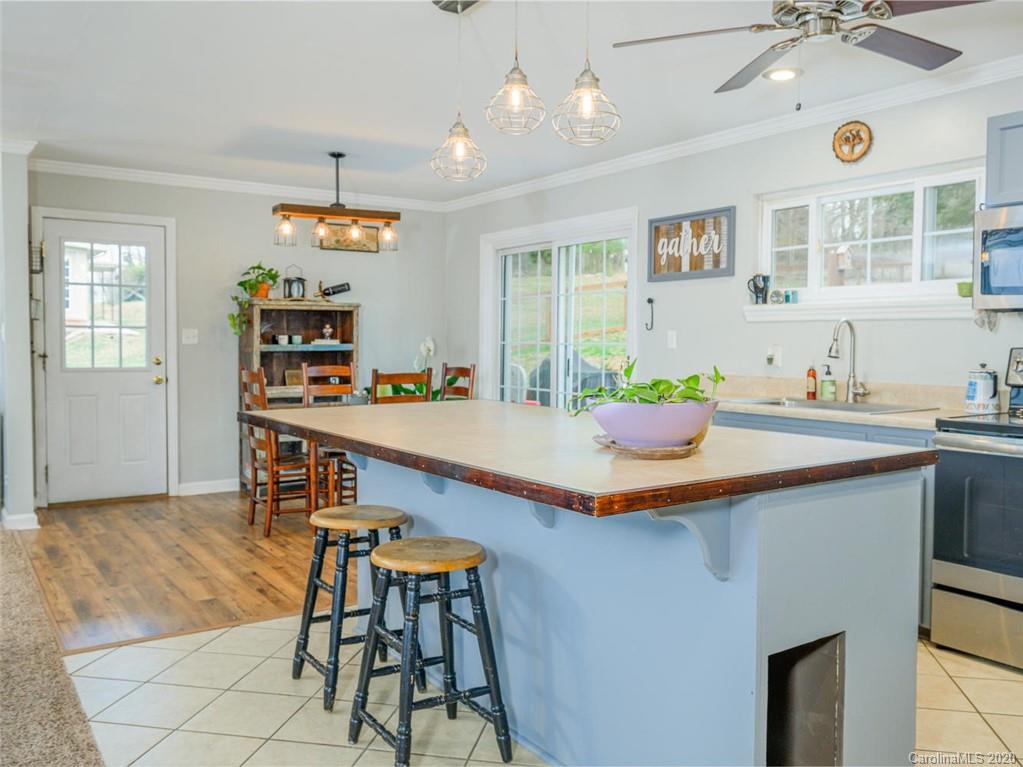 75 Wendover Road Asheville, NC 28806 - Photo 14 of 26 Gallery Image 14