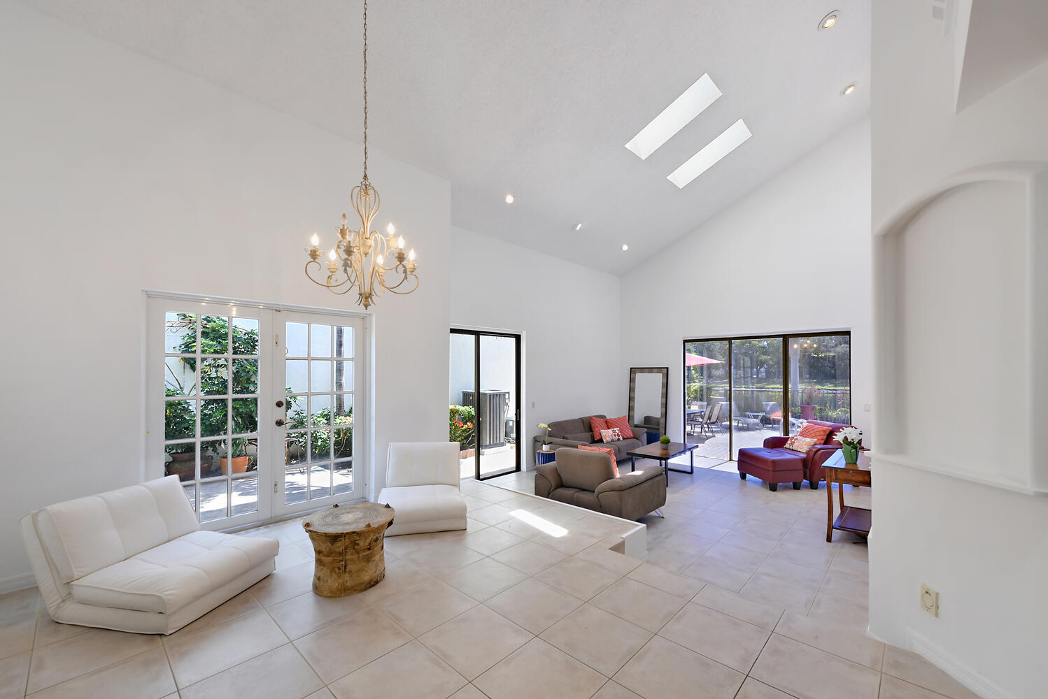 23149 Via Stel Boca Raton, FL 33433 - Photo 16 of 33 23149 Via Stel Boca Raton FL-large-025-0