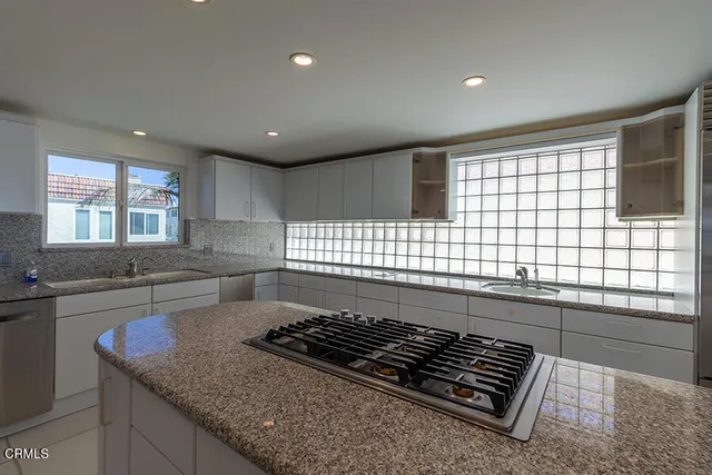 $4,750,000 | 3405 Ocean Drive, Oxnard, CA 93035