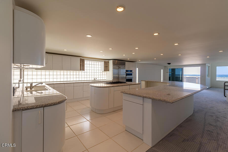 3405 Ocean Drive Oxnard, CA 93035 - Photo 25 of 42 3405 Ocean -36