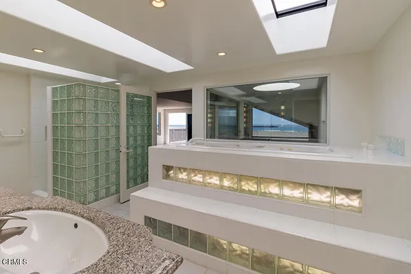 $4,450,000 | 3405 Ocean Drive, Oxnard, CA 93035