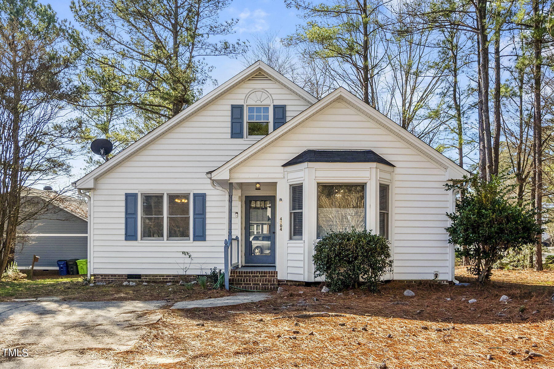 4604 Hollirose Place Raleigh, NC 27616 - Photo 1 of 26 0-web-or-mls-4604 Hollirose Pl-1-1