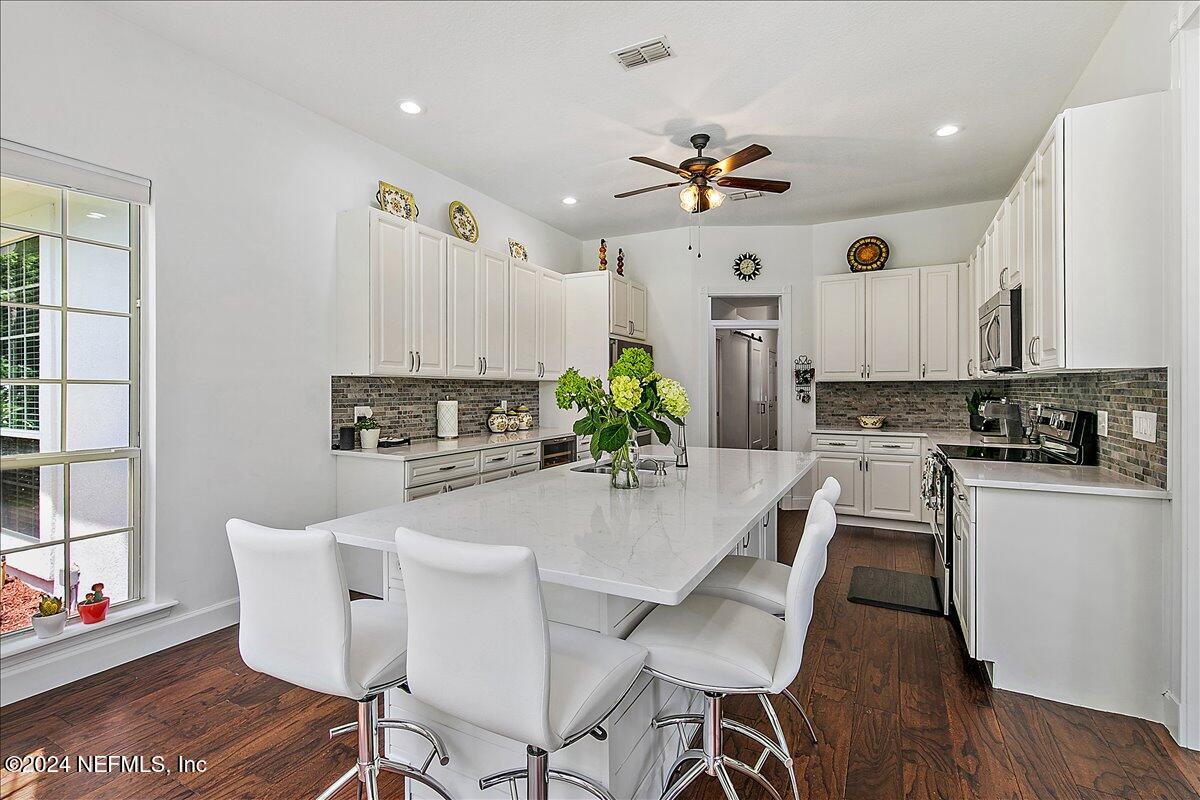 3392 Marbon Road Jacksonville, FL 32223 - Photo 14 of 53 14-Kitchen