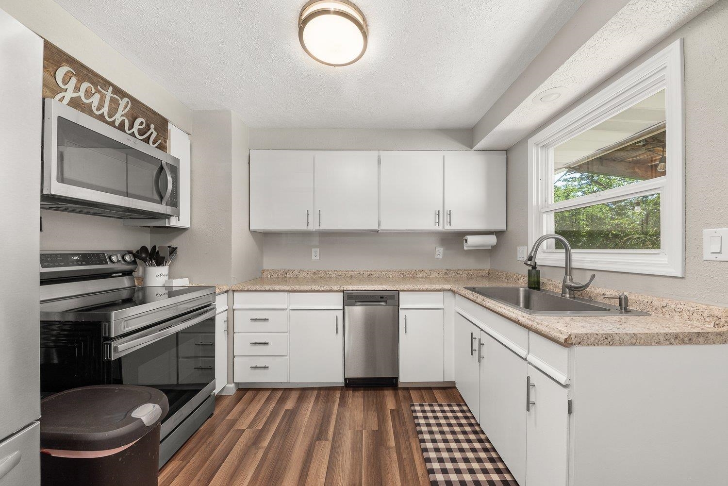 2319 West Decatur Avenue Spokane, WA 99205 - Photo 11 of 29