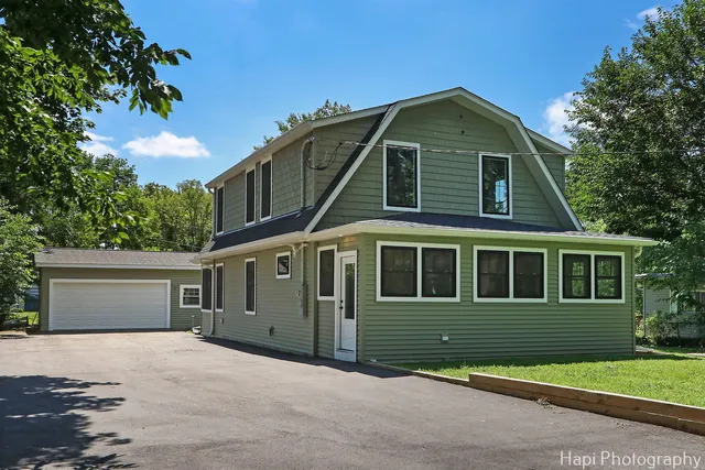 $475,000 | 37925 North Lake Vista Terrace, Spring Grove, IL 60081