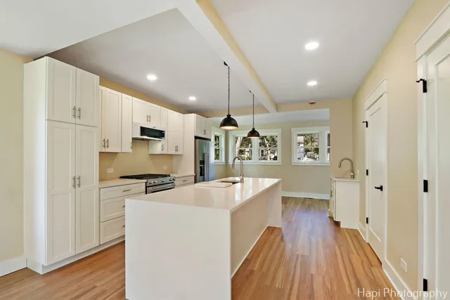 $475,000 | 37925 North Lake Vista Terrace, Spring Grove, IL 60081