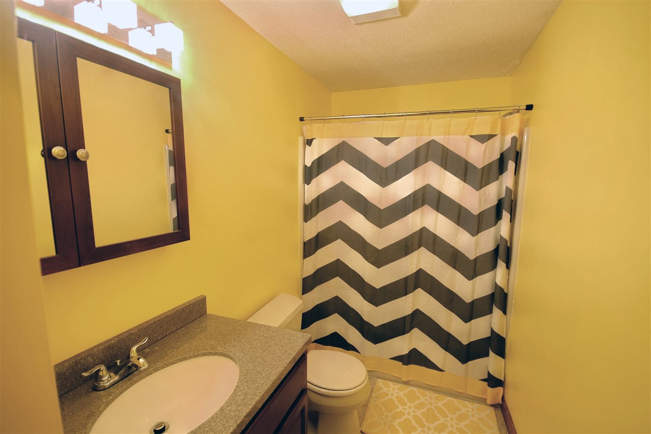 47 B Dale Road Hooksett, NH 03106 - Photo 24 of 26