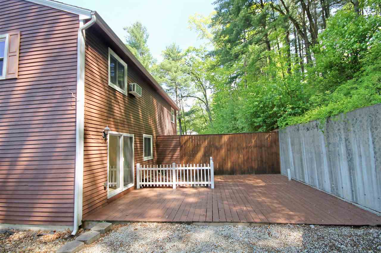 47 B Dale Road Hooksett, NH 03106 - Photo 4 of 26