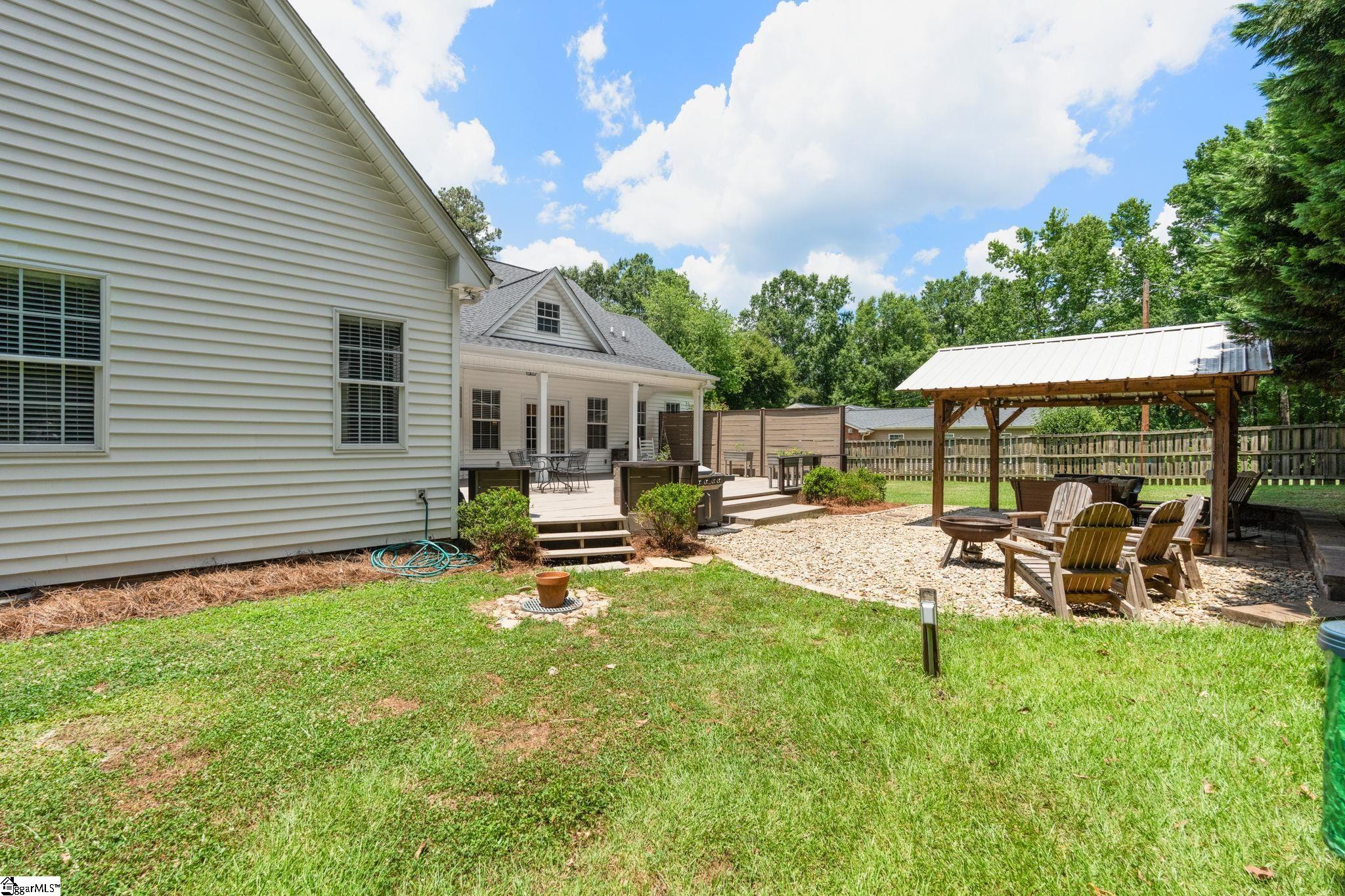 106 Cardinal Court Simpsonville, SC 29681 - Photo 30 of 48
