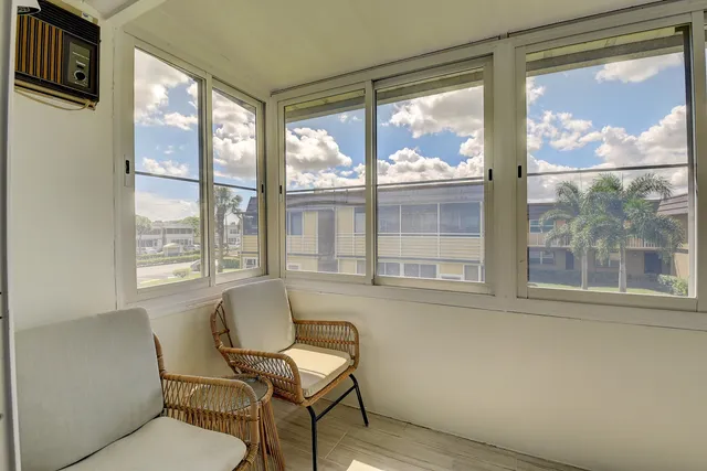 $154,900 | 461 Brittany Drive, Delray Beach, FL 33446