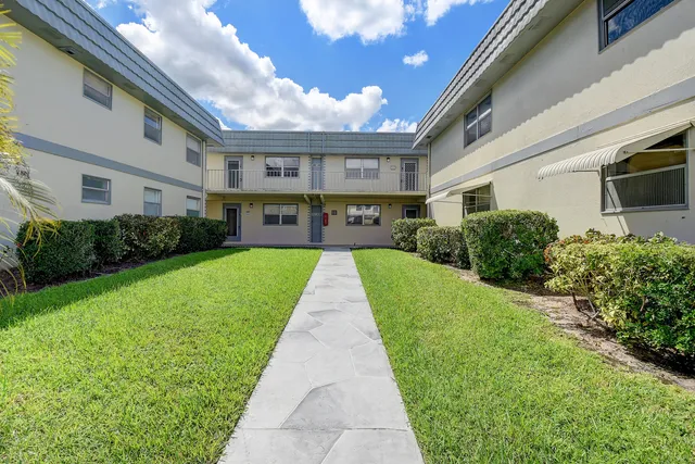 $154,900 | 461 Brittany Drive, Delray Beach, FL 33446