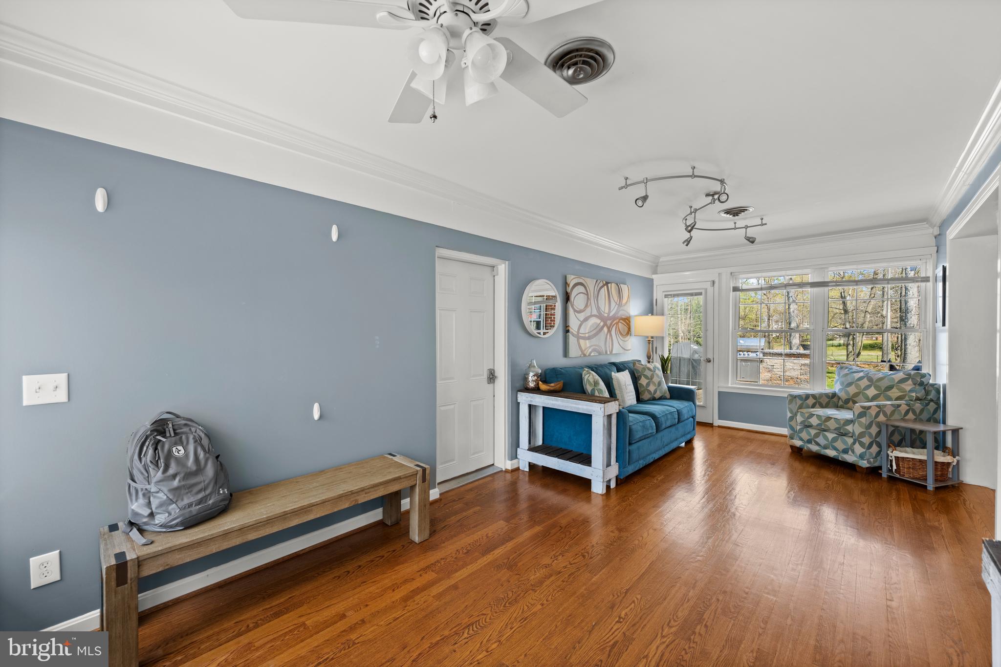5012 New Forge Road Perry Hall, MD 21128 - Photo 21 of 60 Entry Room