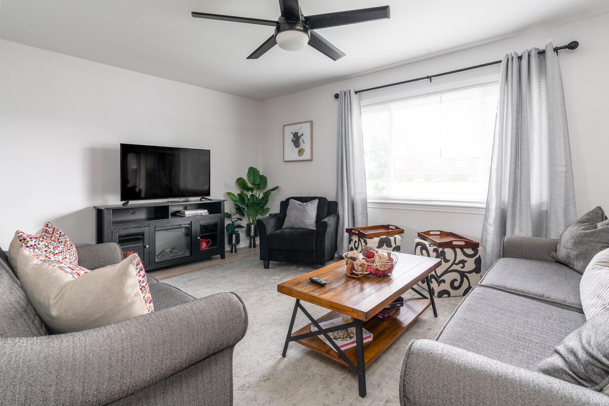 497 Ross Road Columbus, OH 43213 - Photo 5 of 24 497 Ross-4