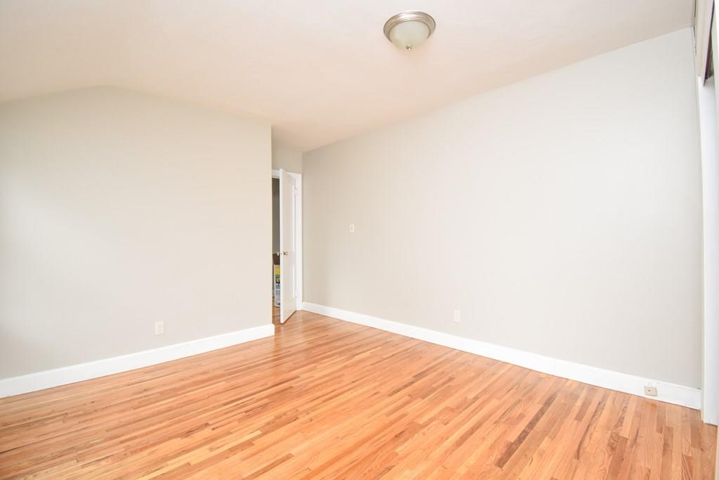 57 Bessemer Street Springfield, MA 01104 - Photo 14 of 25 Gallery Image 14