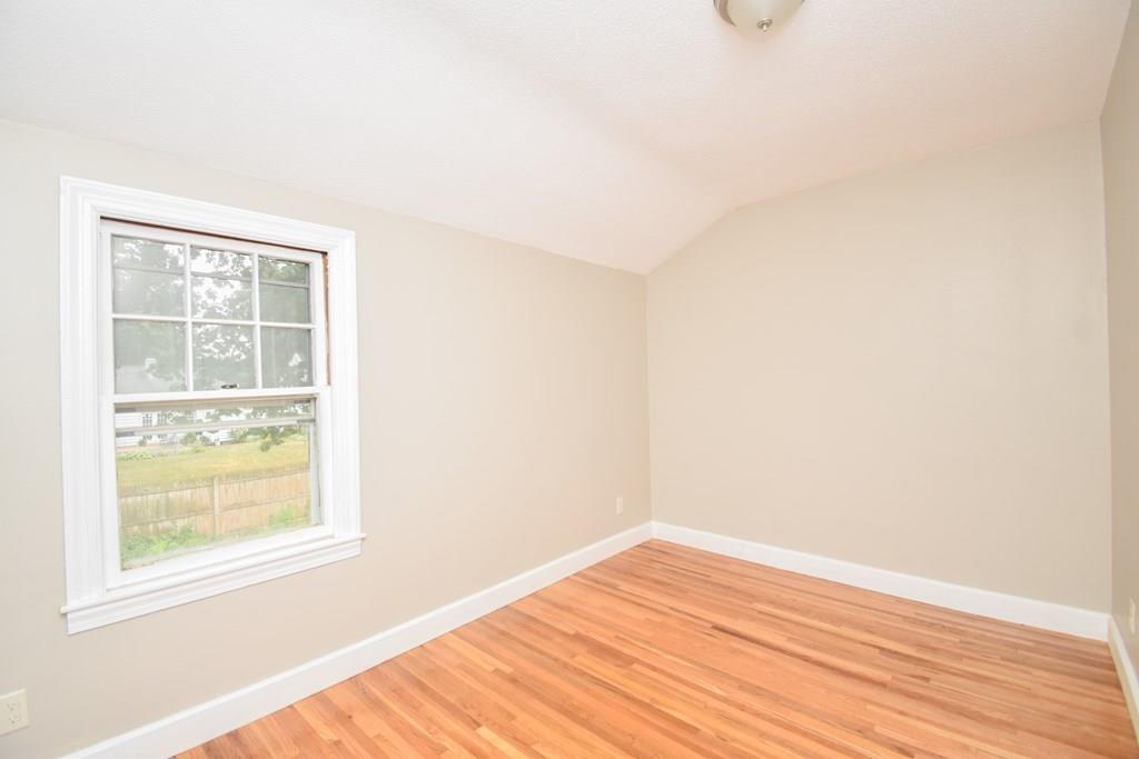 57 Bessemer Street Springfield, MA 01104 - Photo 15 of 25 Gallery Image 15