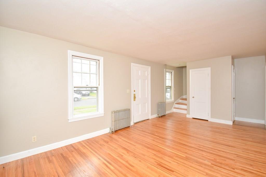 57 Bessemer Street Springfield, MA 01104 - Photo 2 of 25 Gallery Image 2