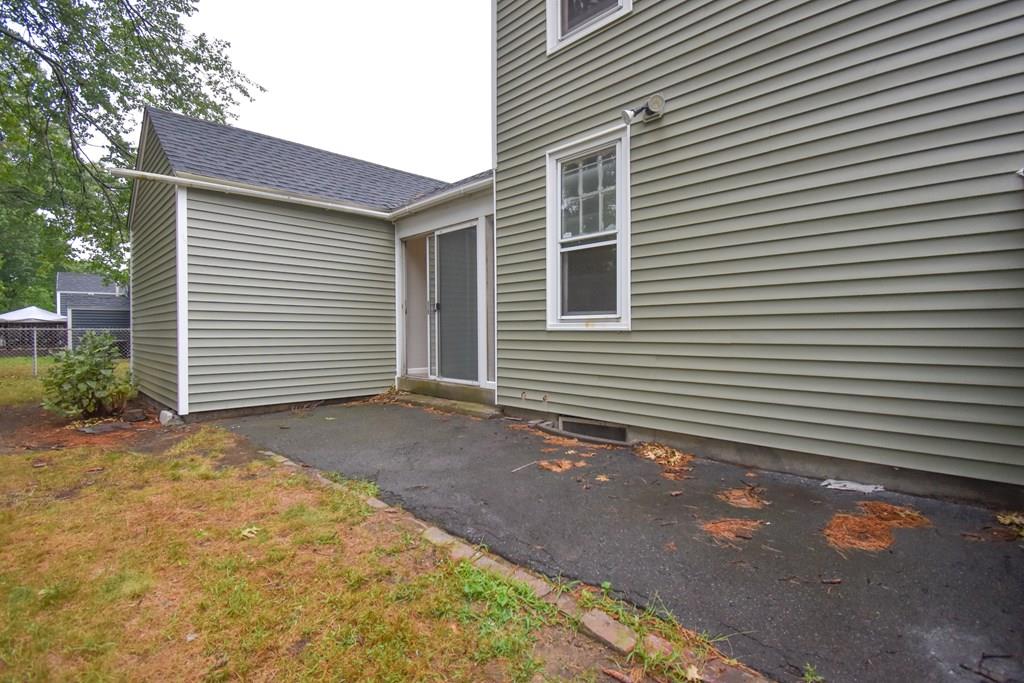 57 Bessemer Street Springfield, MA 01104 - Photo 24 of 25 Gallery Image 24