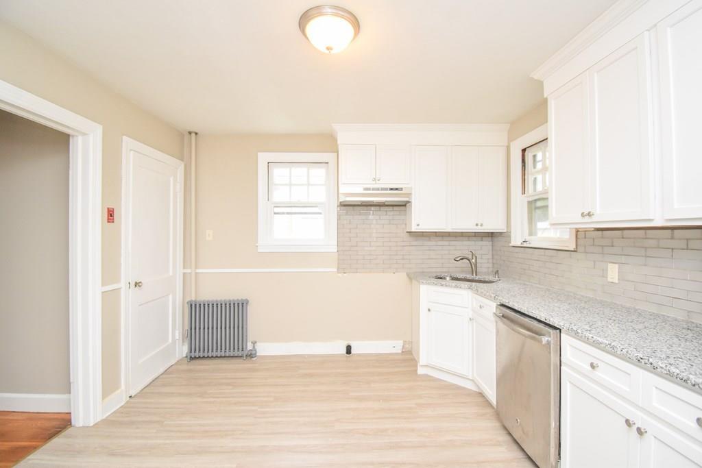57 Bessemer Street Springfield, MA 01104 - Photo 6 of 25 Gallery Image 6