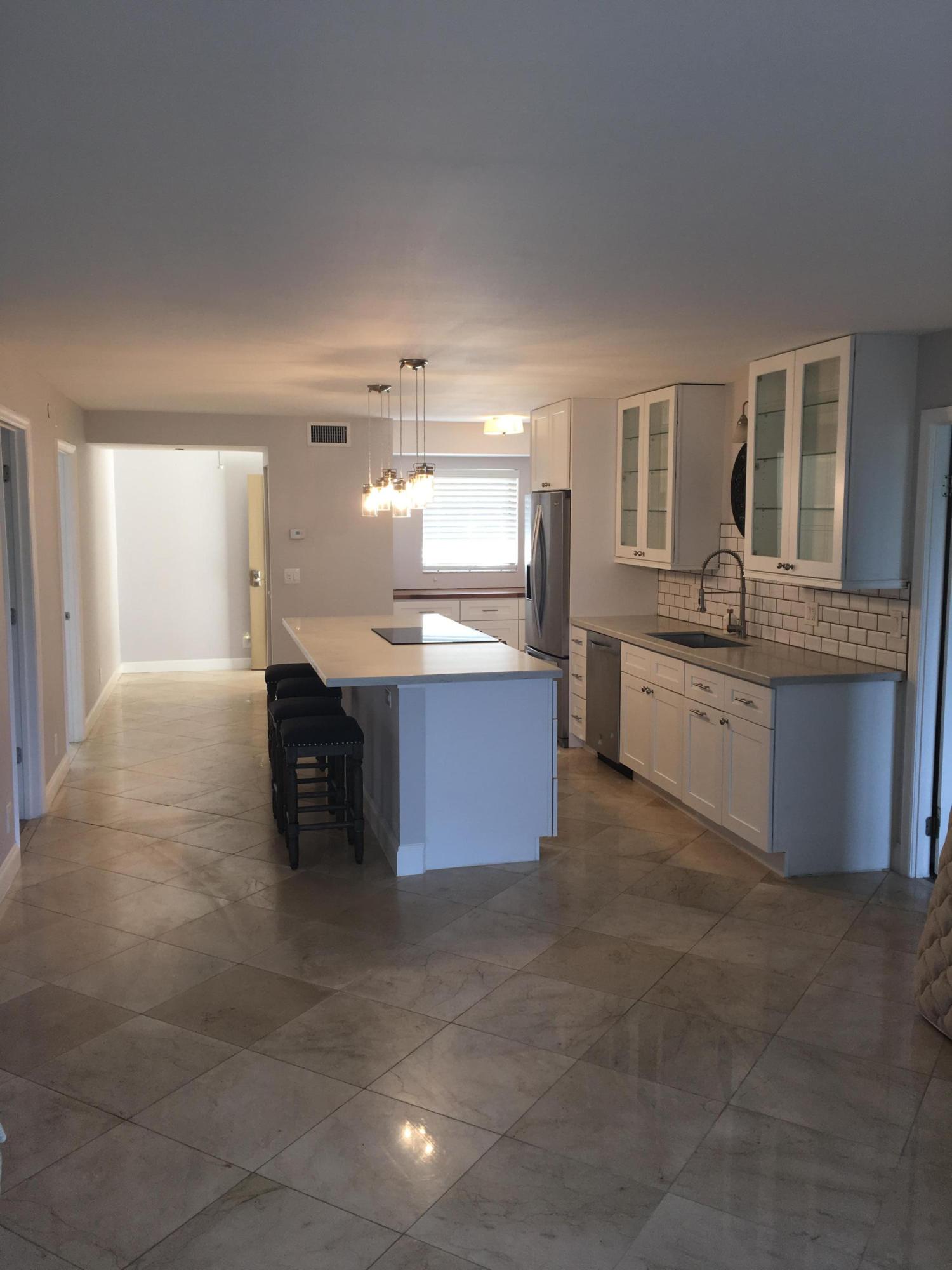 6400 Northwest 2nd Avenue, Unit 1240 Boca Raton, FL 33487 - Photo 3 of 27 Kitchen & living