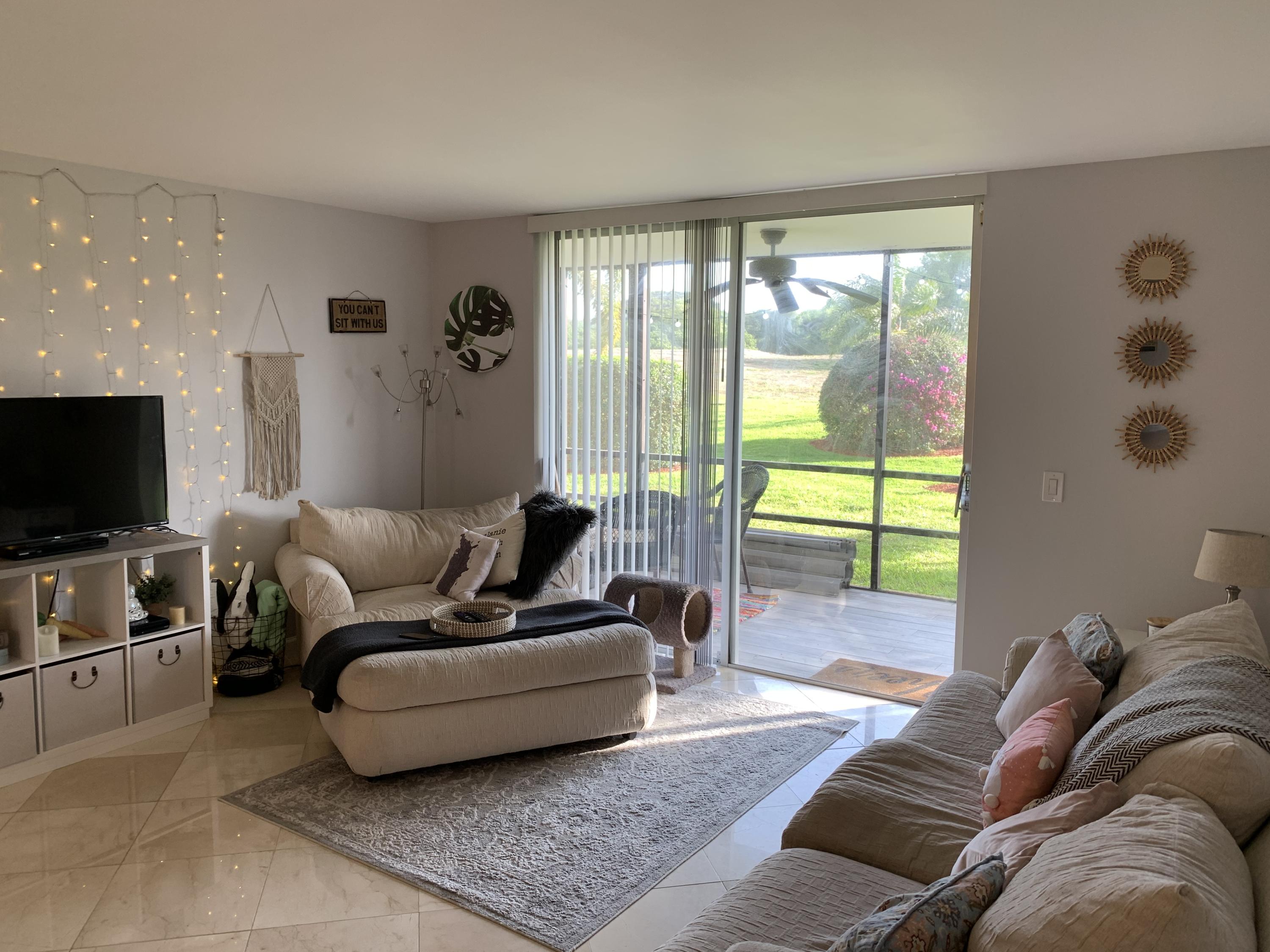 6400 Northwest 2nd Avenue, Unit 1240 Boca Raton, FL 33487 - Photo 7 of 27 living room