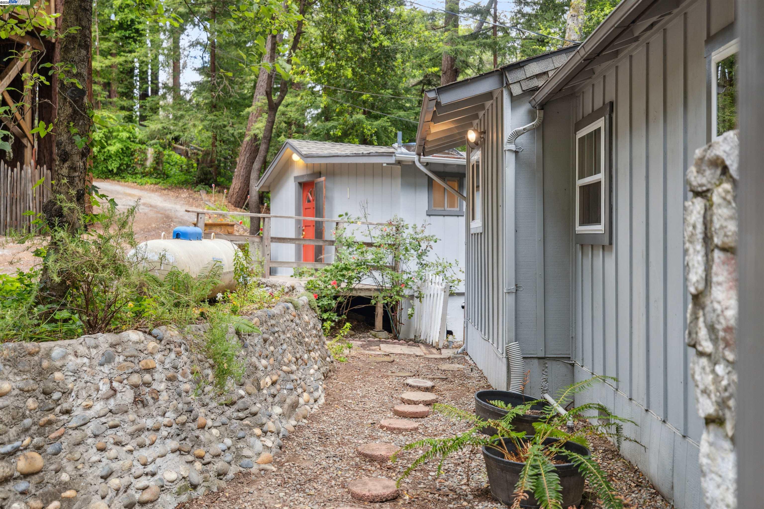 495 Primavera Road Boulder Creek, CA 95006 - Photo 24 of 33