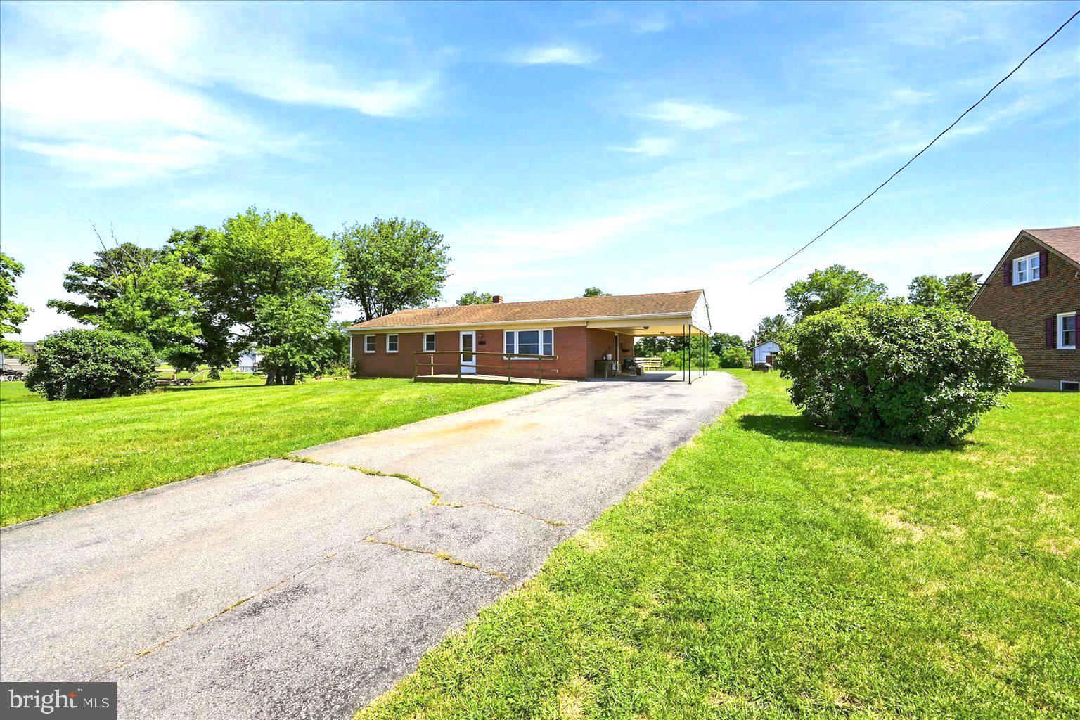 735 Redbud Road Winchester, VA 22603 - Photo 1 of 53 Welcome to 735 Redbud Rd