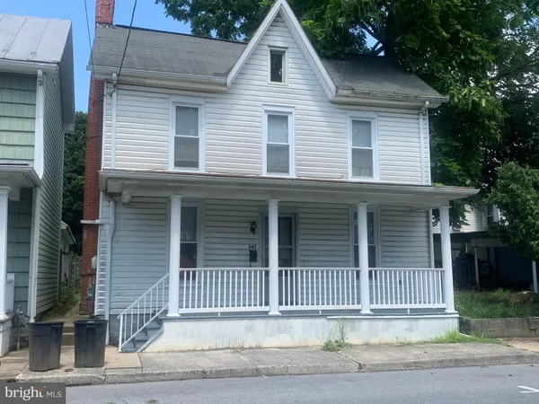 $140,000 | 343 East Orange Street, Shippensburg, PA 17257
