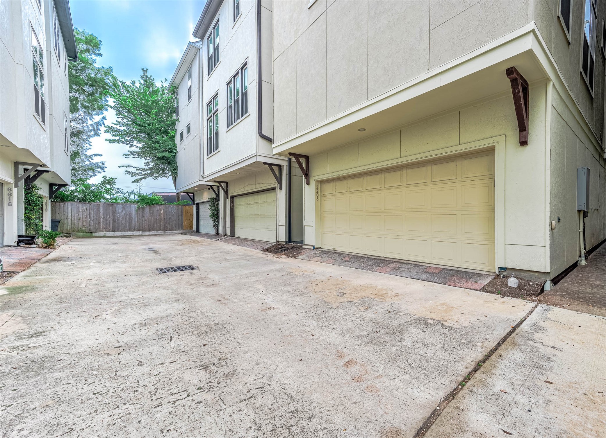 3205 Maxroy Street Houston, TX 77008 - Photo 29 of 34