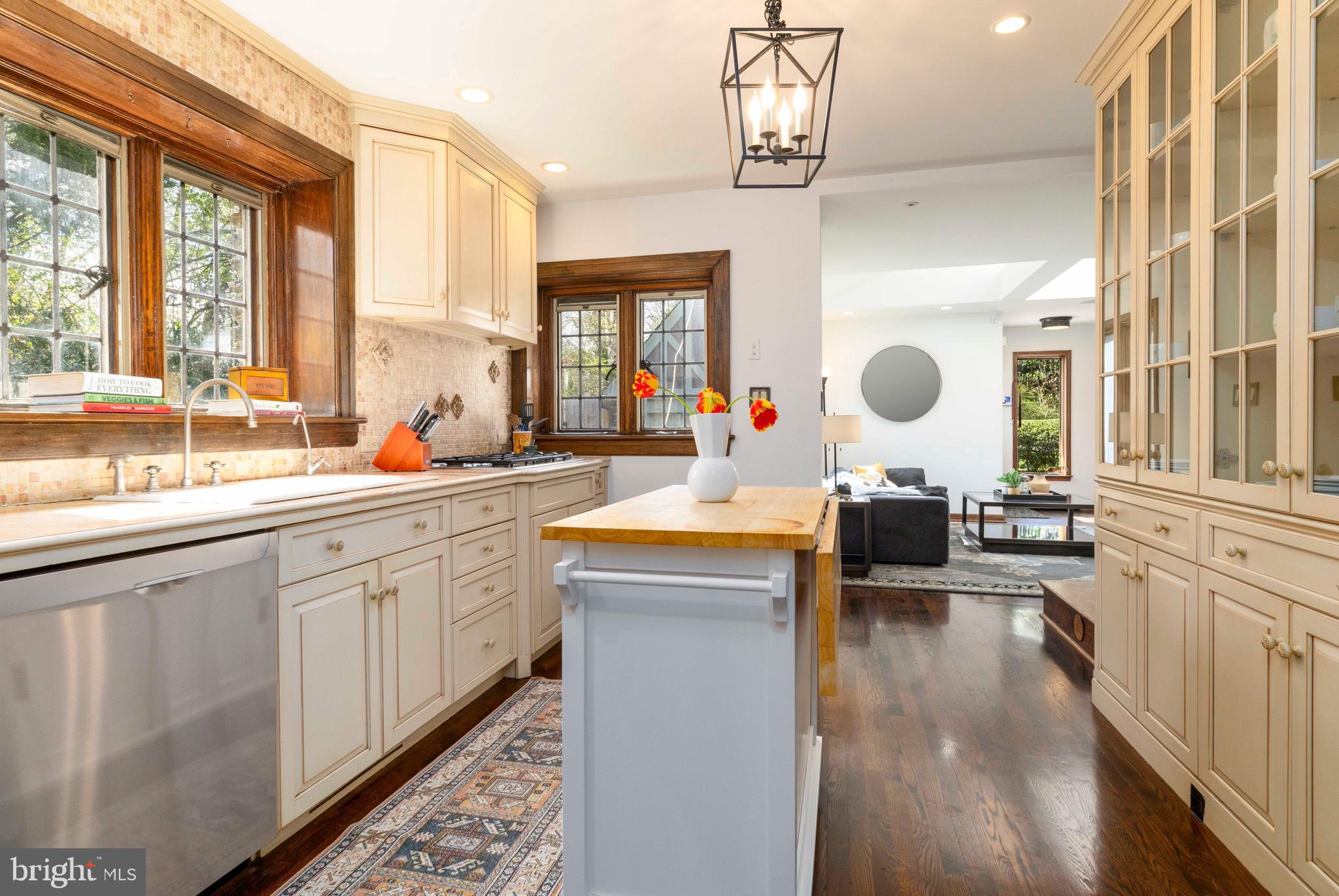 645 North Mt Pleasant Road Philadelphia, PA 19119 - Photo 13 of 50 Gallery Image 13