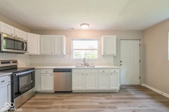 $144,900 | 6570 North Private Road 525 East, North Vernon, IN 47265