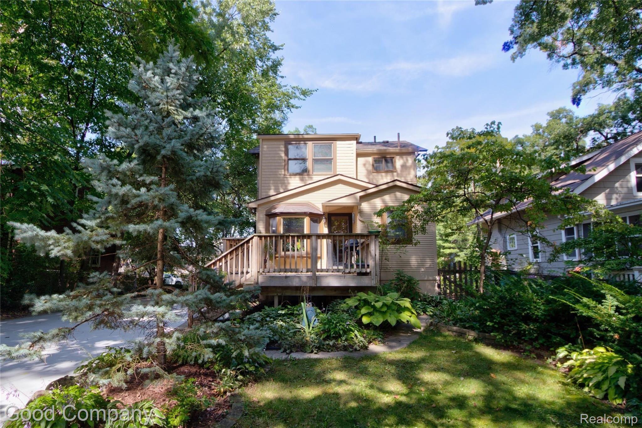 20 Devonshire Road Pleasant Ridge, MI 48069 - Photo 40 of 43 40.jpeg