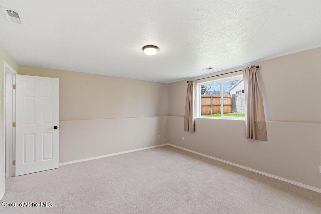2639 West Blueberry Circle Hayden, ID 83835 - Photo 18 of 36 034-2639WestBlueberryCircle-Hayden-ID-83