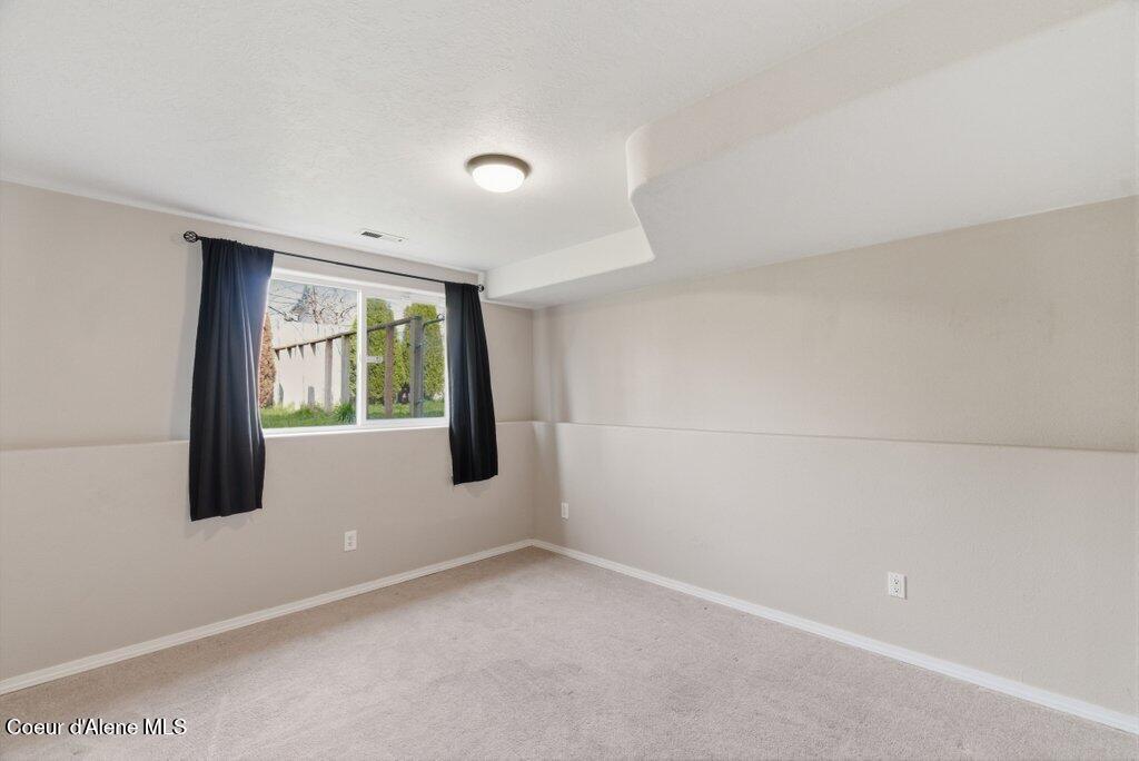 2639 West Blueberry Circle Hayden, ID 83835 - Photo 20 of 36 036-2639WestBlueberryCircle-Hayden-ID-83